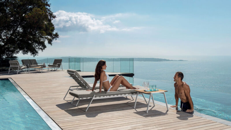 Bain De Soleil Exterieur Confortable Et Elegant Creez Votre Espace Detente Au Jardin 2