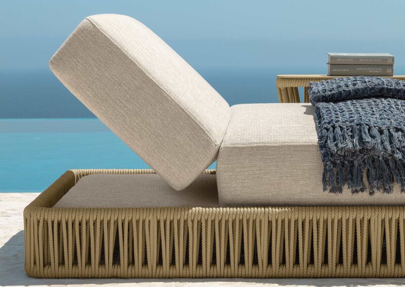 Plateforme De Bain De Soleil Exterieure Resistante Aux Intemperies Pour Relaxation Au Bord De Leau
